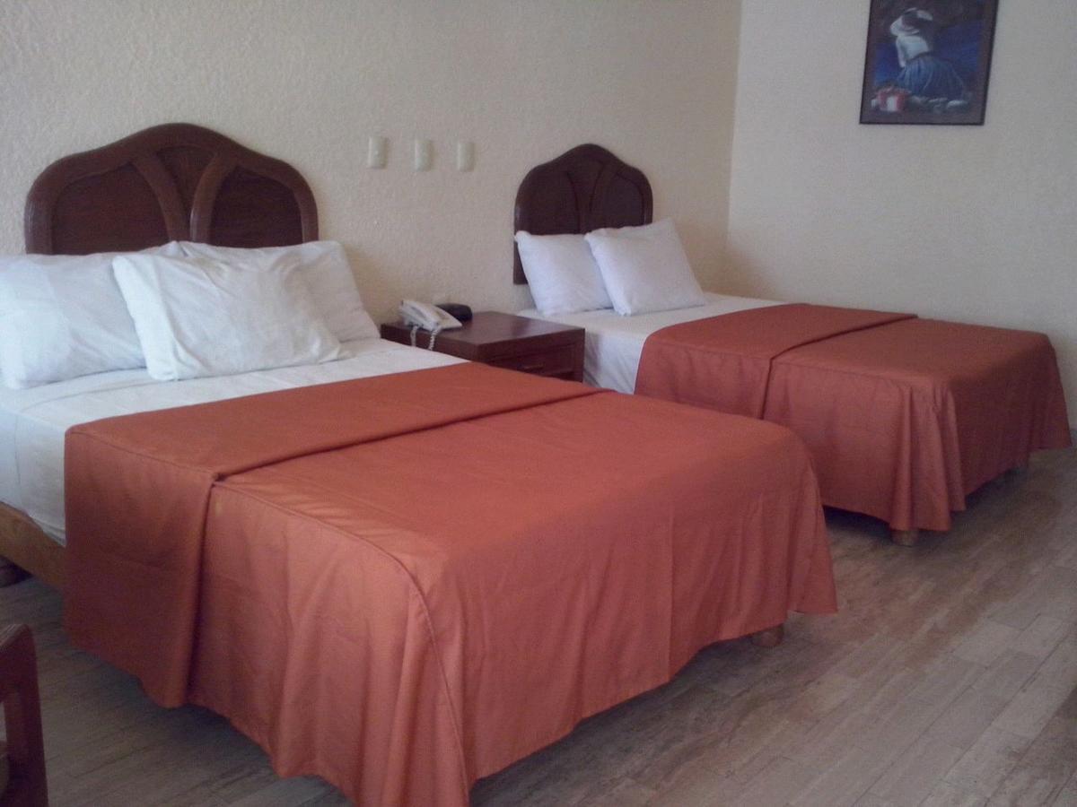 Eurohotel ซิวดัด เดล คาร์เมน ภายนอก รูปภาพ